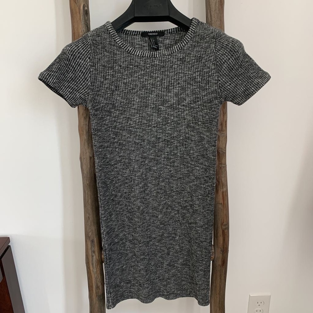 Forever 21 Womens Sweater Dress Gray White Mini Marled Ribbed Short Sleeve S